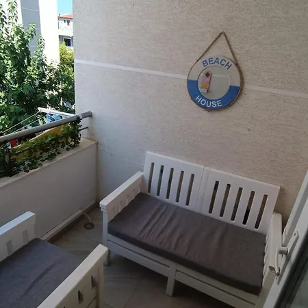 Ilsa * Durrës